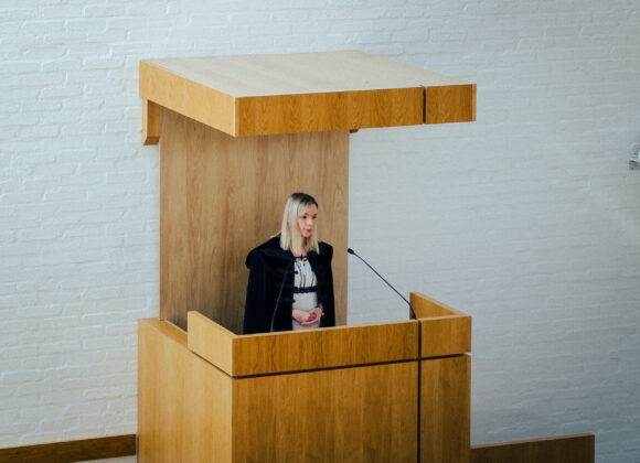 Isten kezében a próbák között